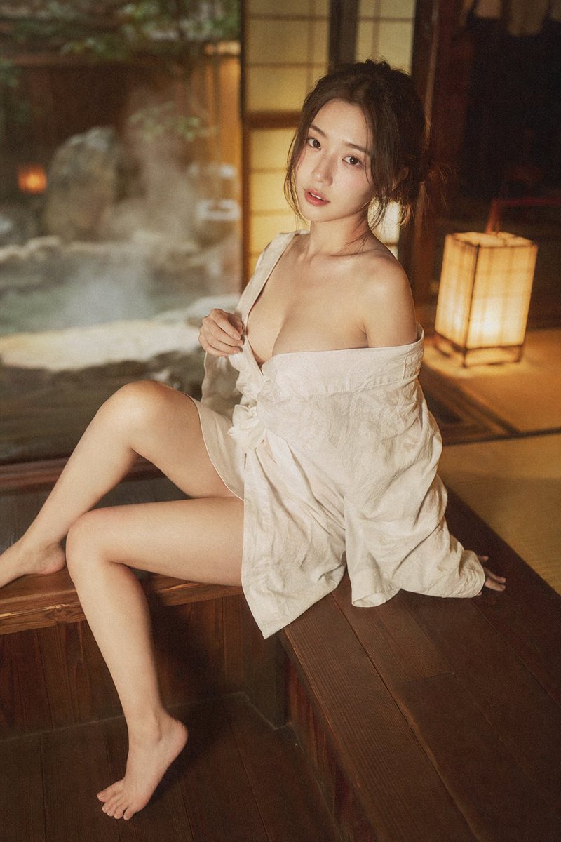 Japanese Onsen Ryokan Portrait example image